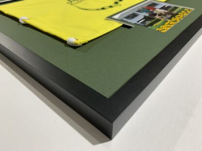 21x25 Black Frame to Hold 14X20 Golf Flag and 5x7 Horizontal Photo (Moulding blk-001, Floated Double Green Mat) - Image 4